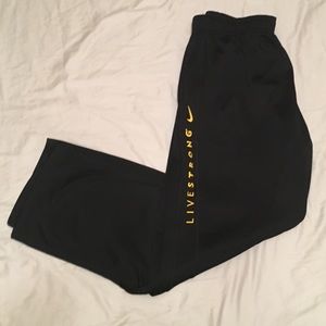 Men’s Nike Livestrong Therma-Fit Pants